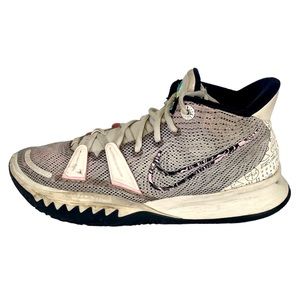Men’s Nike Kyrie 7 Sneakers Pale Ivory 2021 CZ0141-100 Basketball Shoe Size 8.5